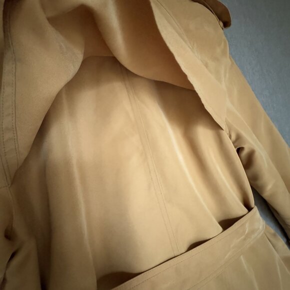 90s Vintage Jones New York Tan Rayon Lined Belted Maxi Trench Coat Size Large - Picture 8 of 17